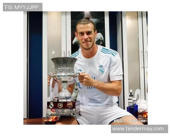 皇马足球明星贝尔的辉煌历程与传奇瞬间回顾