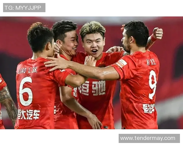 广州羽毛球队在世锦赛积分榜上以95分稳居第一名展现强劲实力